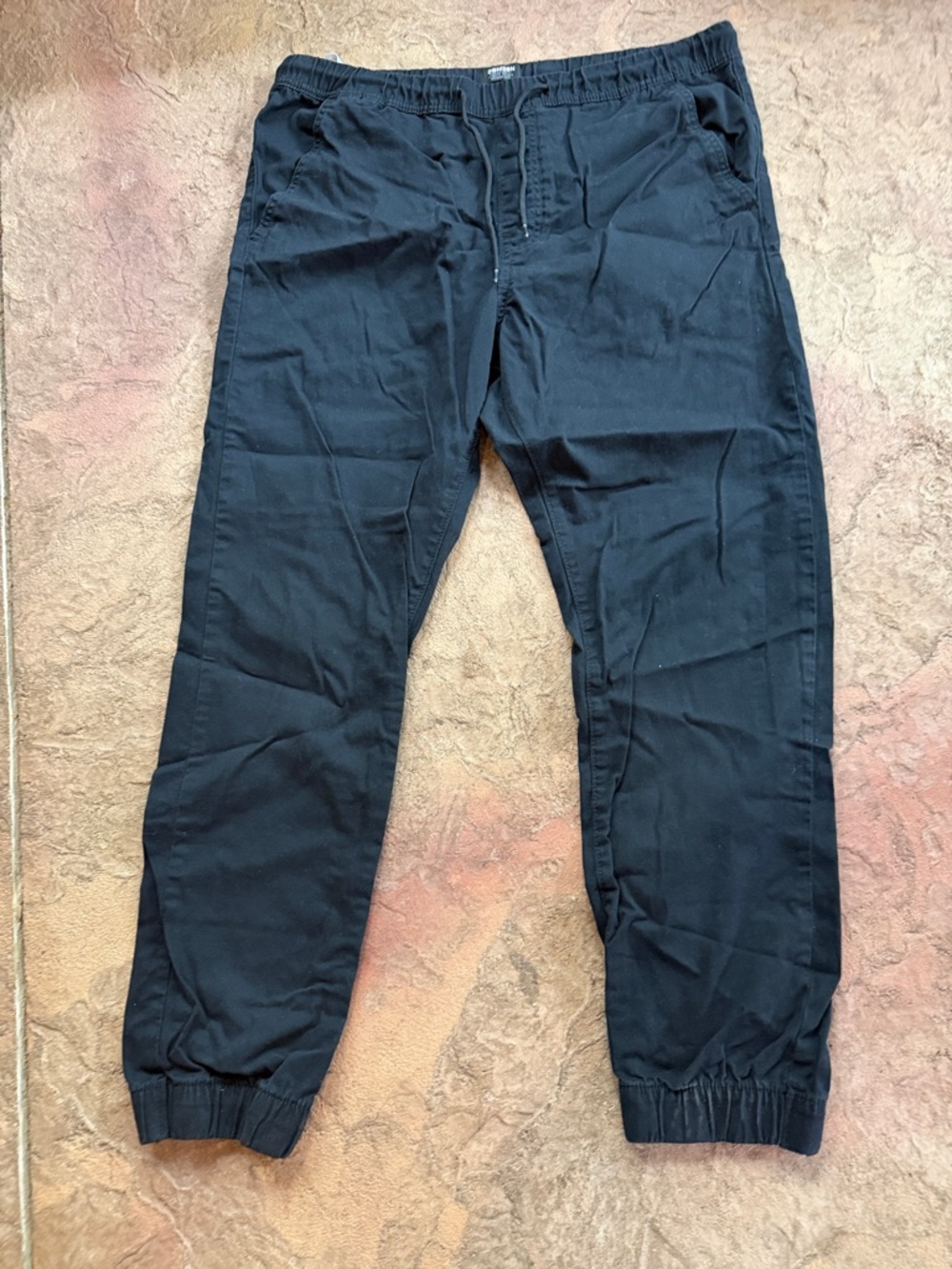 Denizen from Levi's Black Elastic-Waist Jogger Pants